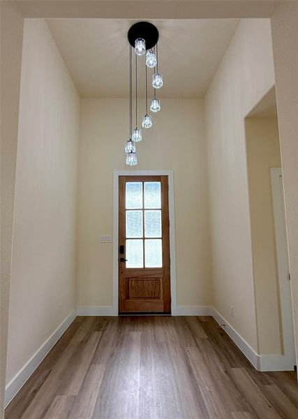 Spacious, unfurnished interior of a new home in , Granbury (Image 13). Spacious, unfurnished interior of a new home in , Granbury (Image 13).