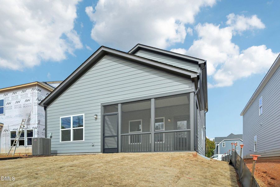 38-web-or-mls-Emeline Wy-S2402-038r