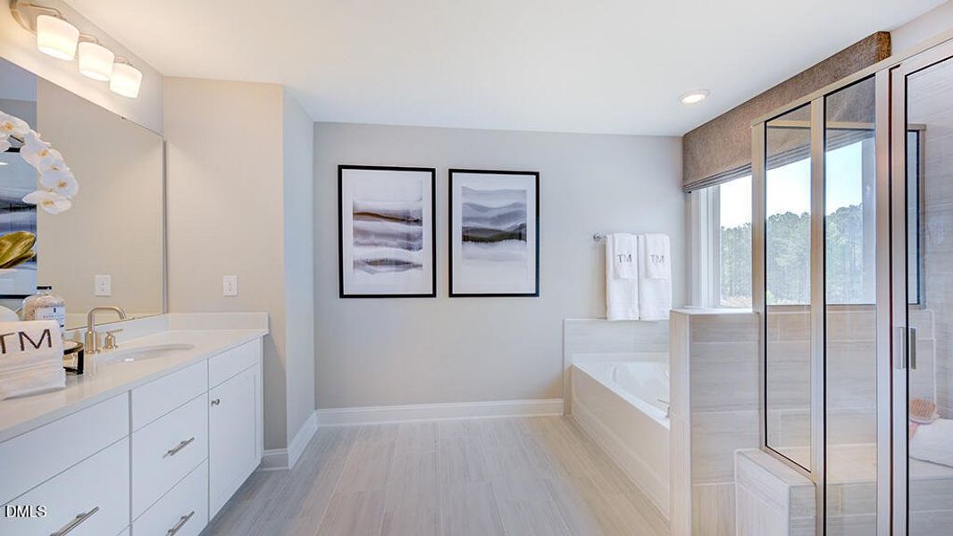 Wayland_20 owners bath Wayland_20 owners bath