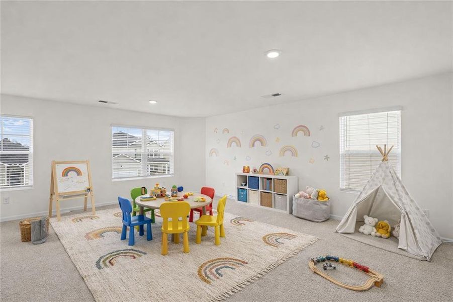 Furnished interior view inside a new home in Twin Lakes, Hoschton (Image 18).