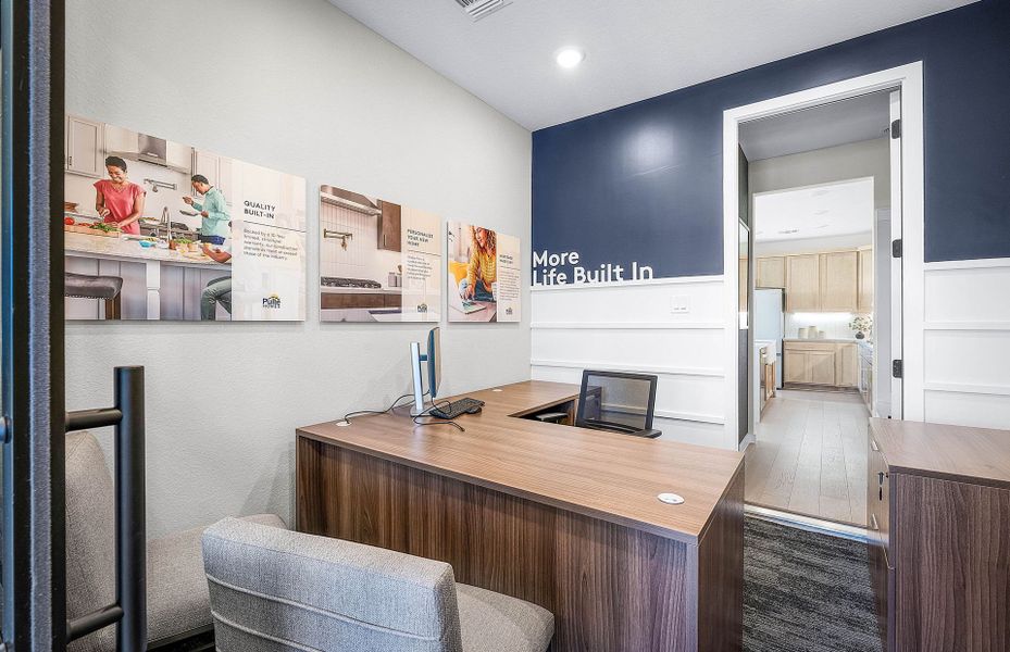 Representative furnished interior of a home built from the Sanford by Pulte Homes in Kuempel Farms, Pflugerville (Image 66).
