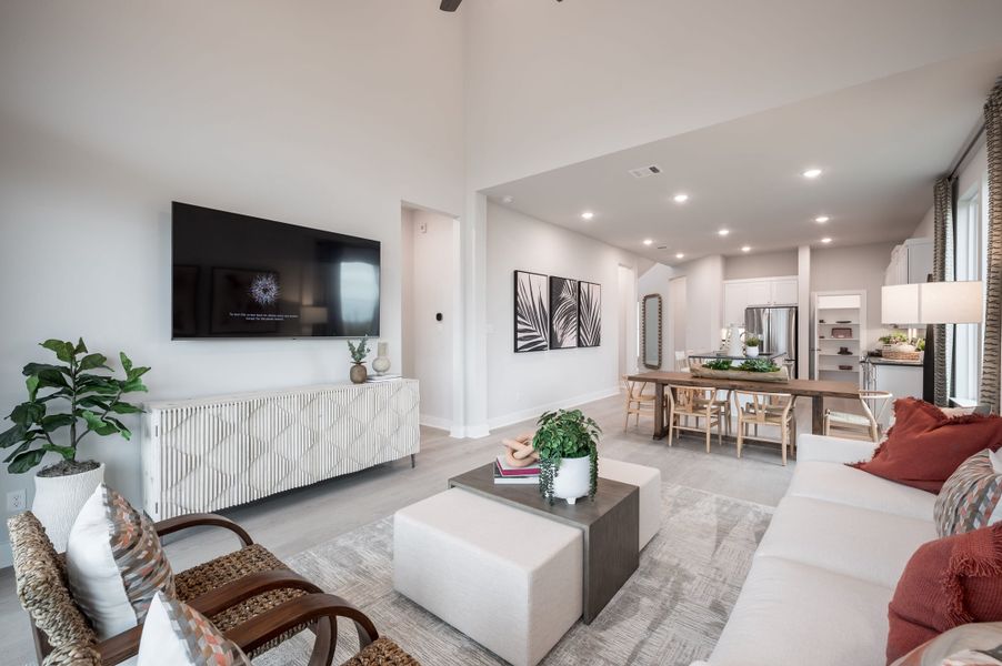 Representative furnished interior of a home built from the Cormorant by Tri Pointe Homes in Trillium, Richmond (Image 15).