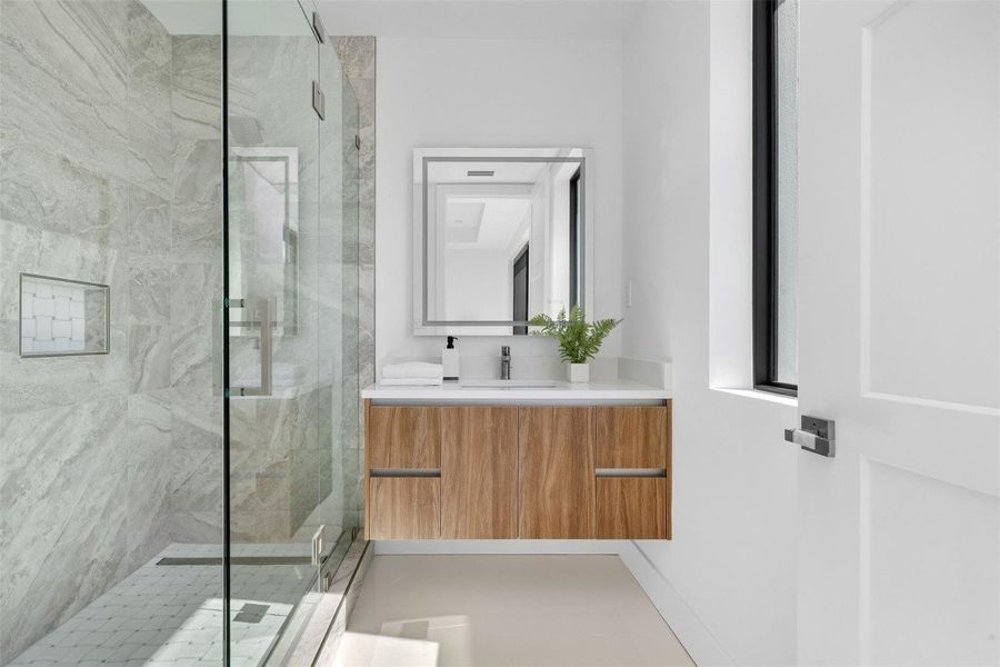 Photo​​‌​​​​‌​​‌‌​​​‌​‌​​​​‌‌​‌​​​​‌​​‌​​​​‌​ 39