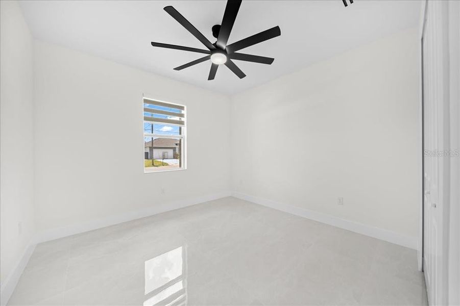 Spacious, unfurnished interior of a new home in , Lehigh Acres (Image 28).