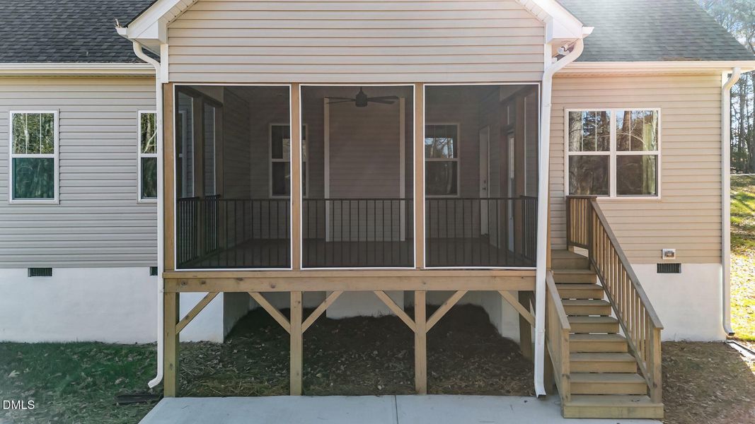 11-web-or-mls-DJI_20251124104031_0483_D