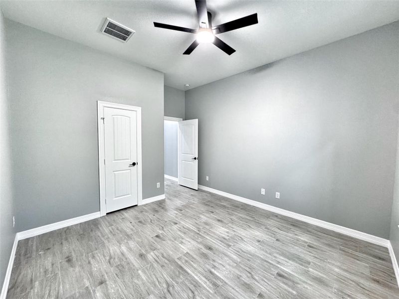 All images are for illustrative purposes only. Home is to be built and is currently under construction.