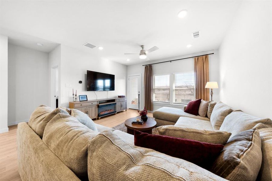 Furnished interior view inside a new home in Ambergrove, Royse City (Image 7).