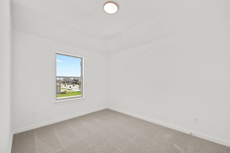 Spacious, unfurnished interior of a new home in Prairie Winds, Hutto (Image 26).