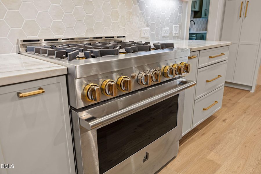 33-web-or-mls-IMG_0544 33-web-or-mls-IMG_0544