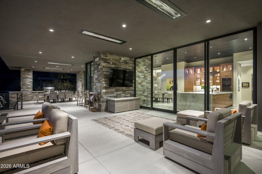 Outdoor Entertaining