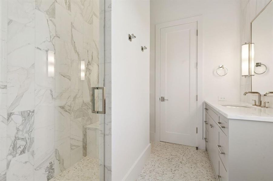 Image 33 of a home in .