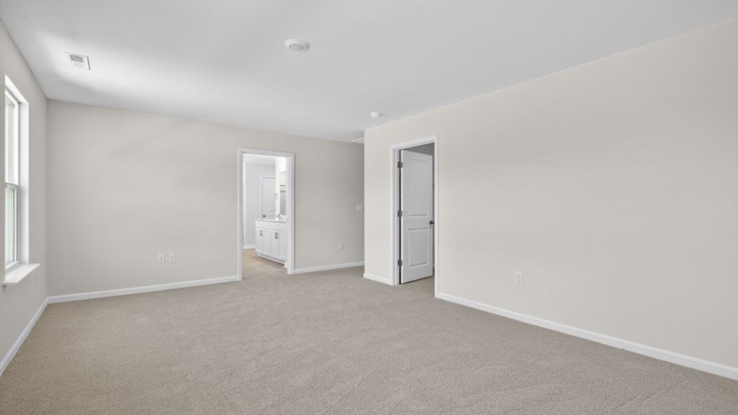 Spacious, unfurnished interior of a new home in Swift Creek Farm, Clayton (Image 21). Spacious, unfurnished interior of a new home in Swift Creek Farm, Clayton (Image 21).