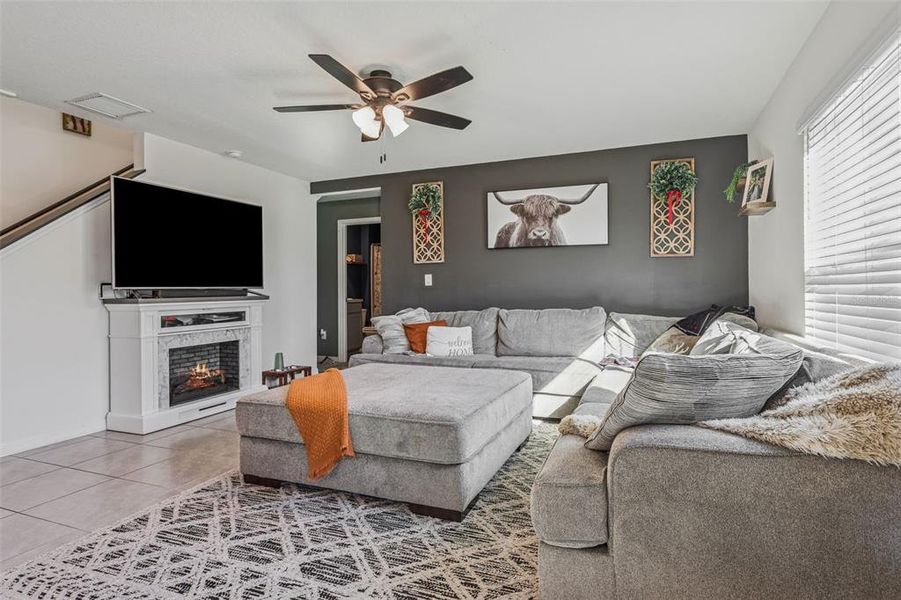 Furnished interior view inside a new home in Zephyr Ridge, Zephyrhills (Image 18). Furnished interior view inside a new home in Zephyr Ridge, Zephyrhills (Image 18).