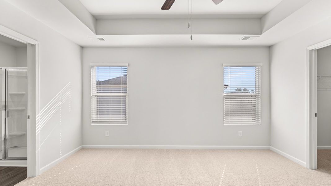 Spacious, unfurnished interior of a new home in Wrenfield at Chanticleer, North Augusta (Image 23).
