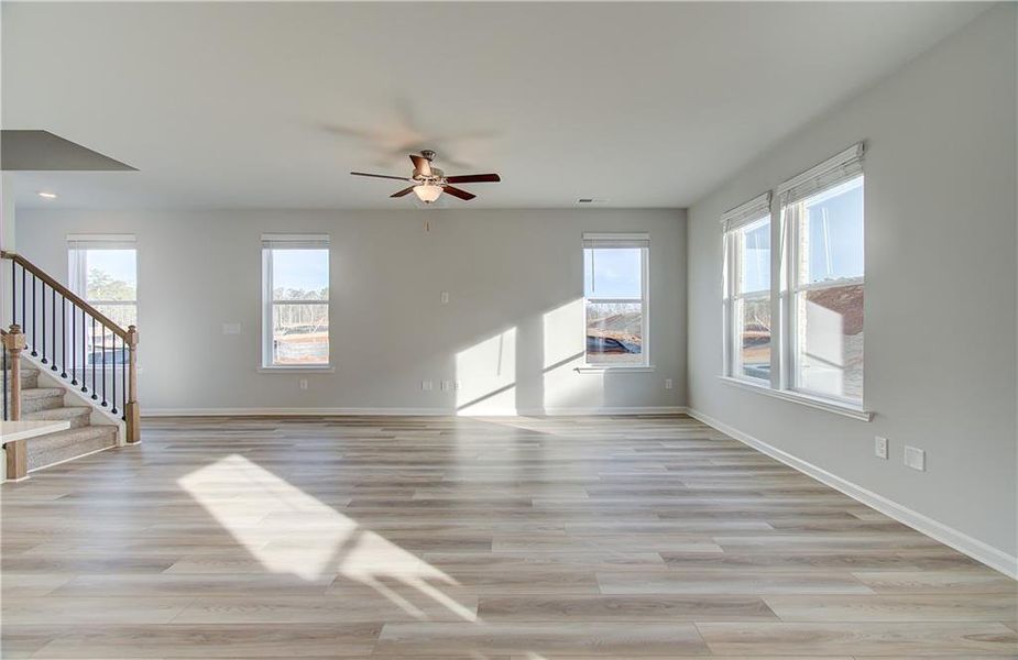 Spacious, unfurnished interior of a new home in Bowers Farm, McDonough (Image 15).