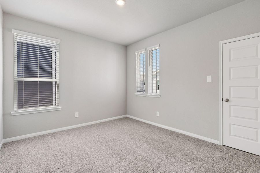 Spacious, unfurnished interior of a new home in Kemah Crossing - Luxe Series, Kemah (Image 24). Spacious, unfurnished interior of a new home in Kemah Crossing - Luxe Series, Kemah (Image 24).