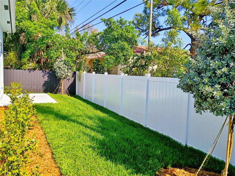 Exterior details and patio area of a home in , Pompano Beach (Image 21).