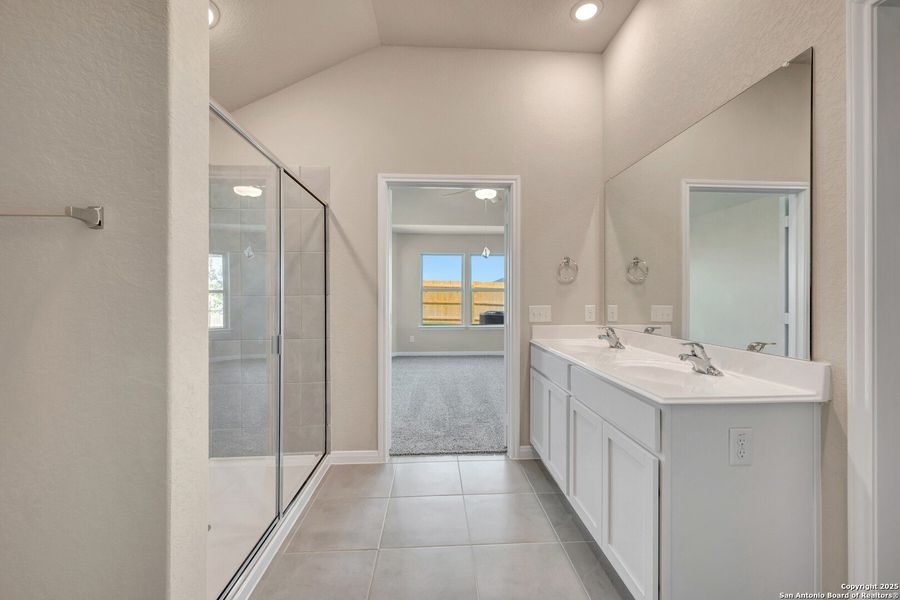 Furnished interior view inside a new home in Park Place, New Braunfels (Image 13).