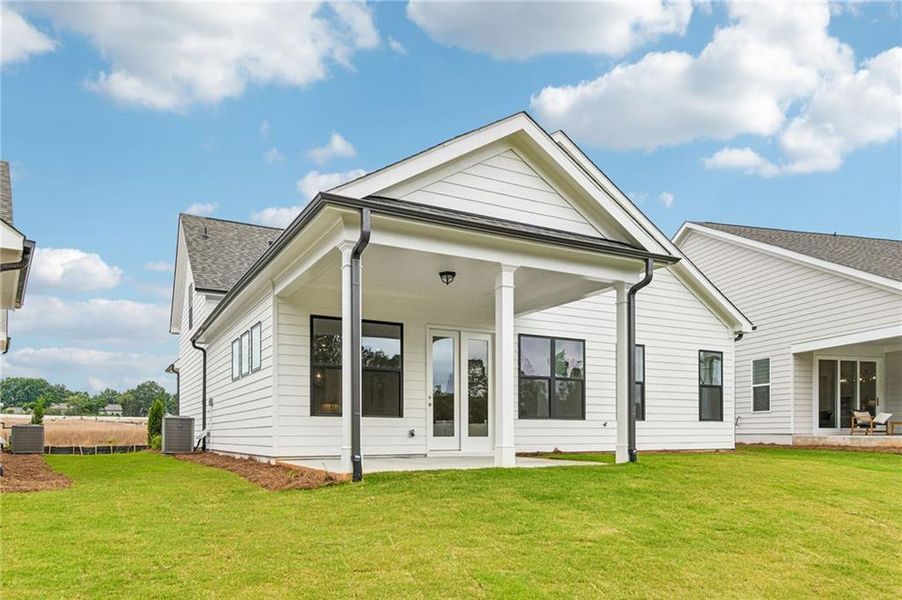 Exterior details and patio area of a home in Aberdeen, Hoschton (Image 24). Exterior details and patio area of a home in Aberdeen, Hoschton (Image 24).