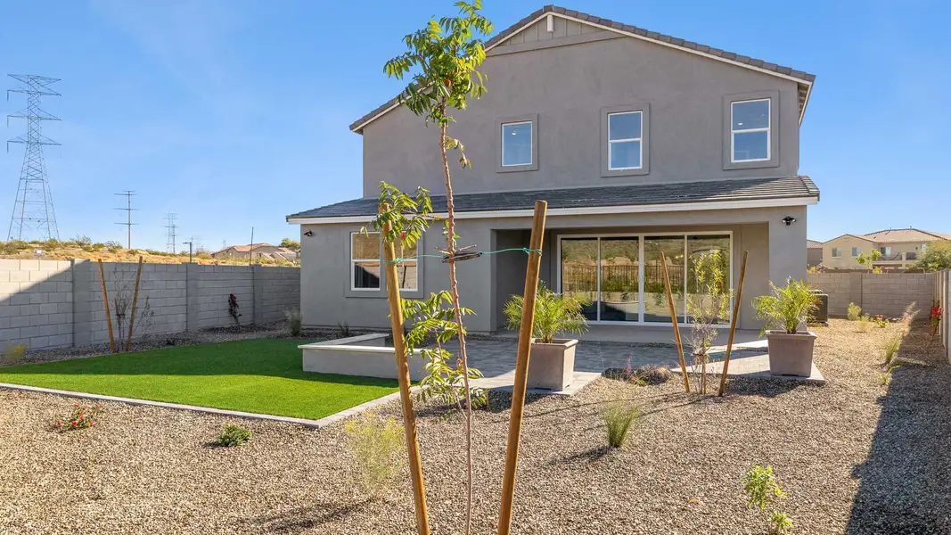 Exterior details and patio area of a home in The Ridge at Stone Butte, Phoenix (Image 3).