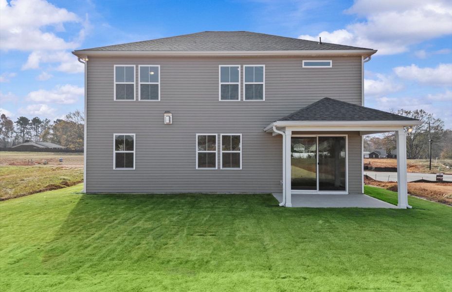 Exterior details and patio area of a home in Fox Hollow, Spartanburg (Image 3). Exterior details and patio area of a home in Fox Hollow, Spartanburg (Image 3).