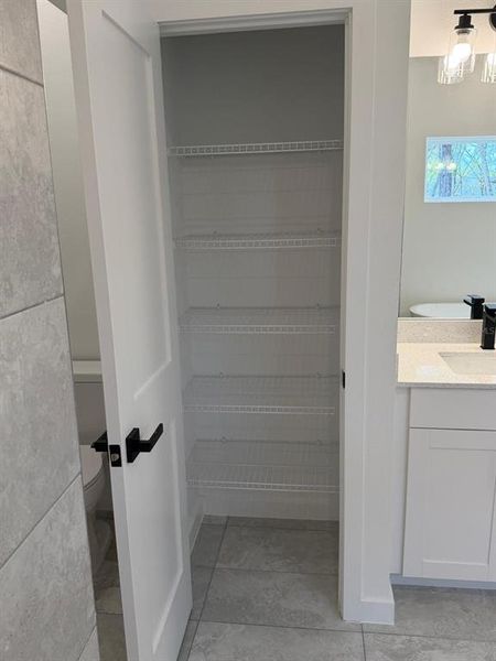 Close-up of interior finishes inside a home in , Ocala (Image 11).