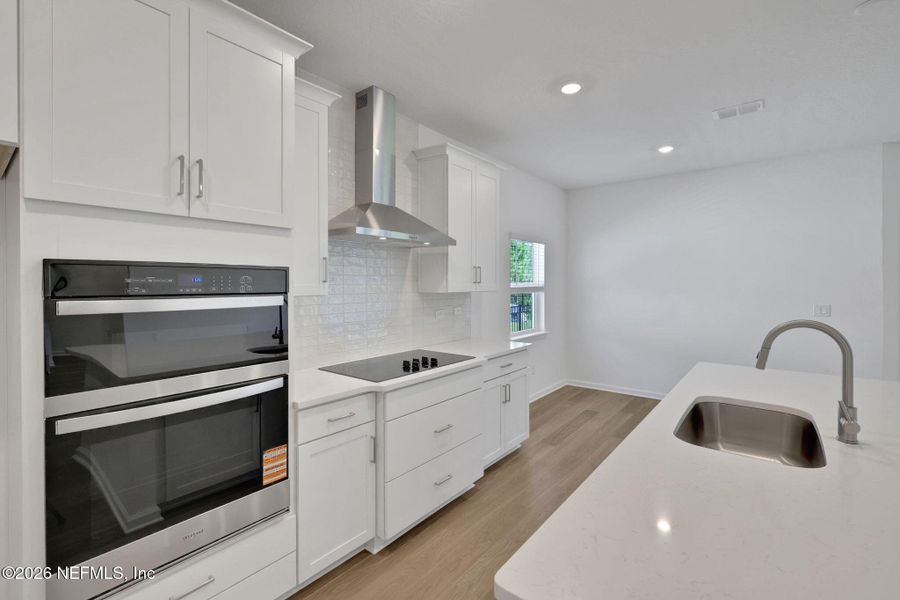 Furnished interior view inside a new home in Hyland Trail, Green Cove Springs (Image 16).