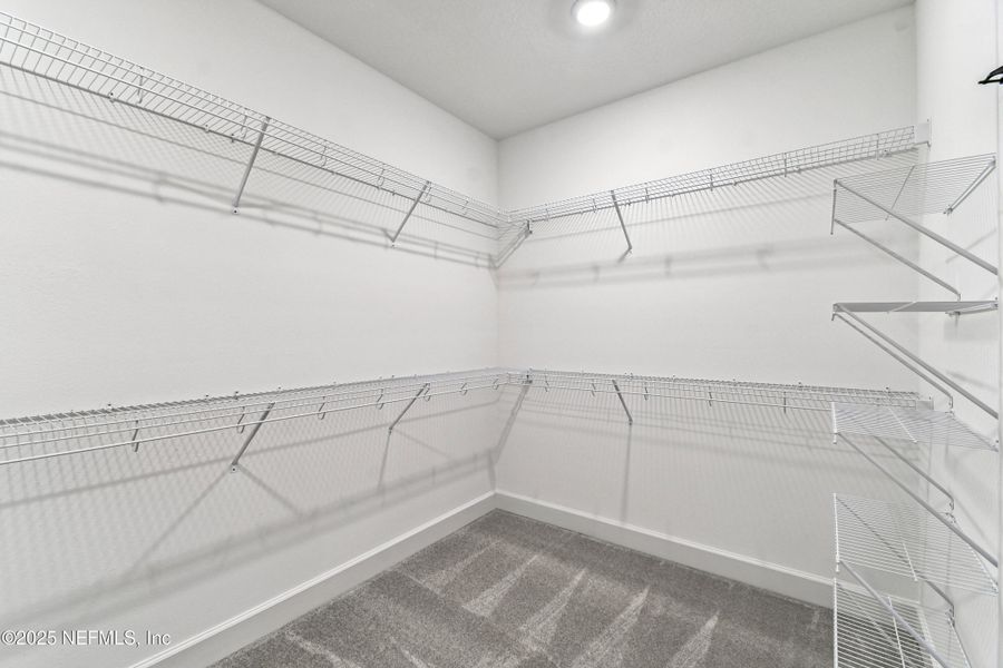 Spacious, unfurnished interior of a new home in Granville at eTown 34', Jacksonville (Image 18).