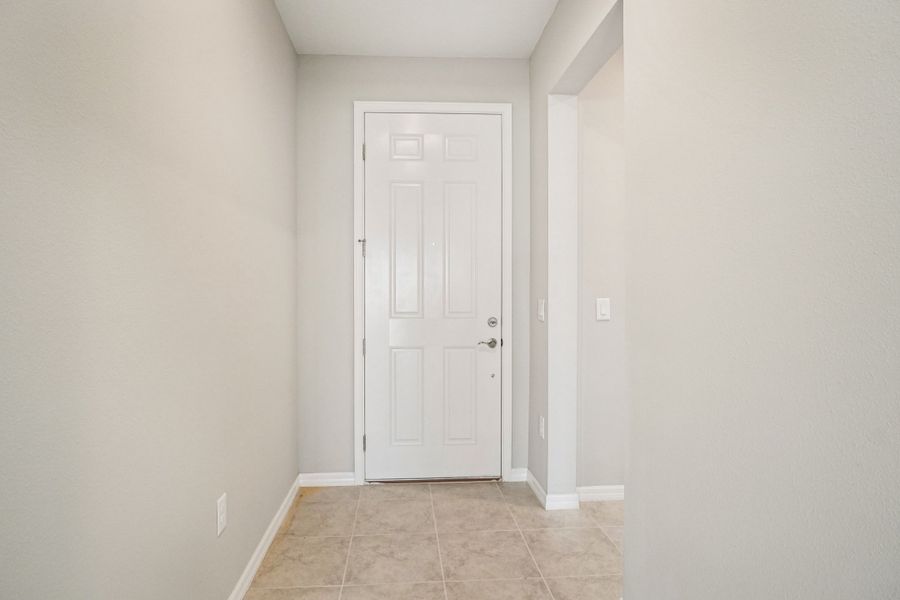 Representative unfurnished interior of a home built from the Juno by William Ryan Homes in Myers Estates, Seffner (Image 10).