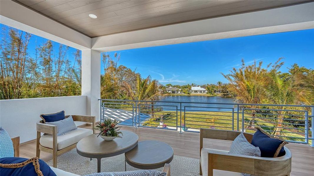 Exterior details and patio area of a home in , Sarasota (Image 4).