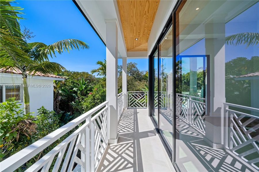 Exterior details and patio area of a home in , Coral Gables (Image 26).