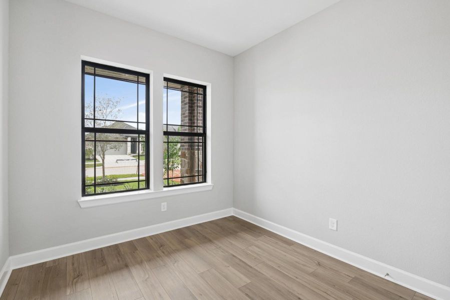 Spacious, unfurnished interior of a new home in Grange 45' Homesites, Katy (Image 27).