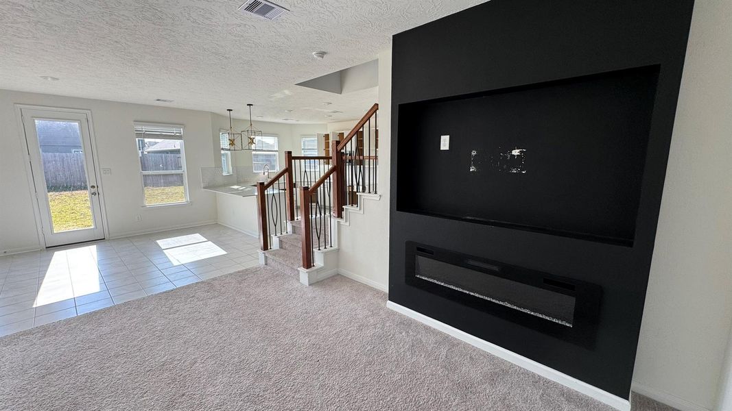 Spacious, unfurnished interior of a new home in , Houston (Image 8).
