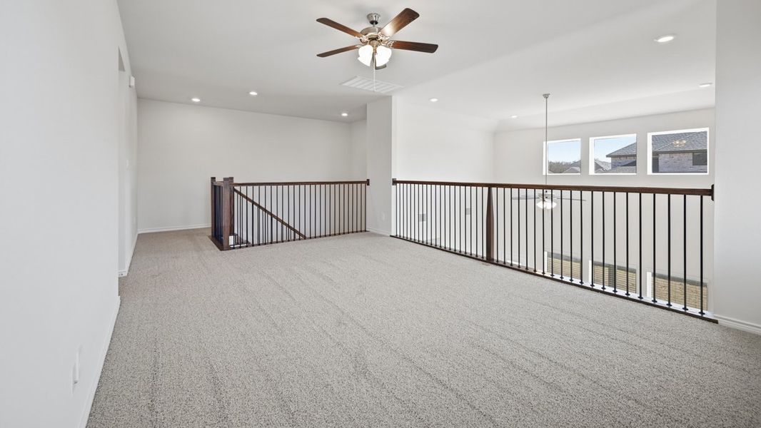 Representative unfurnished interior of a home built from the Oakridge by D.R. Horton in Morning Ridge, Princeton (Image 23).
