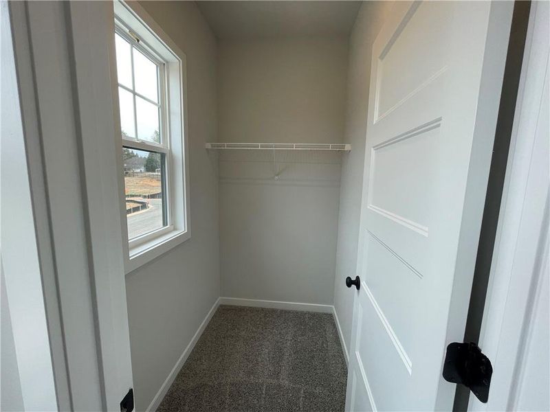 Spacious, unfurnished interior of a new home in Summerlin, Winder (Image 12).