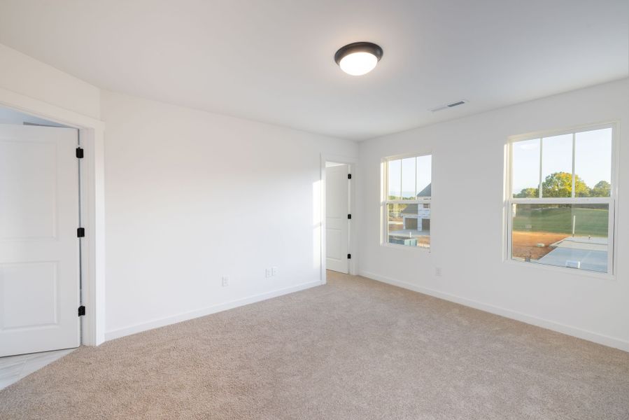 Spacious, unfurnished interior of a new home in Morrow Brook, Albemarle (Image 16).