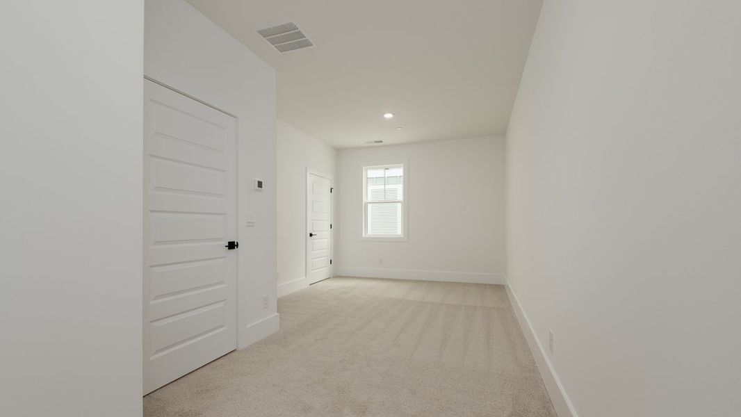 Representative unfurnished interior of a home built from the Bowen by D.R. Horton in The Village at Sandy Plains, Marietta (Image 21). Representative unfurnished interior of a home built from the Bowen by D.R. Horton in The Village at Sandy Plains, Marietta (Image 21).