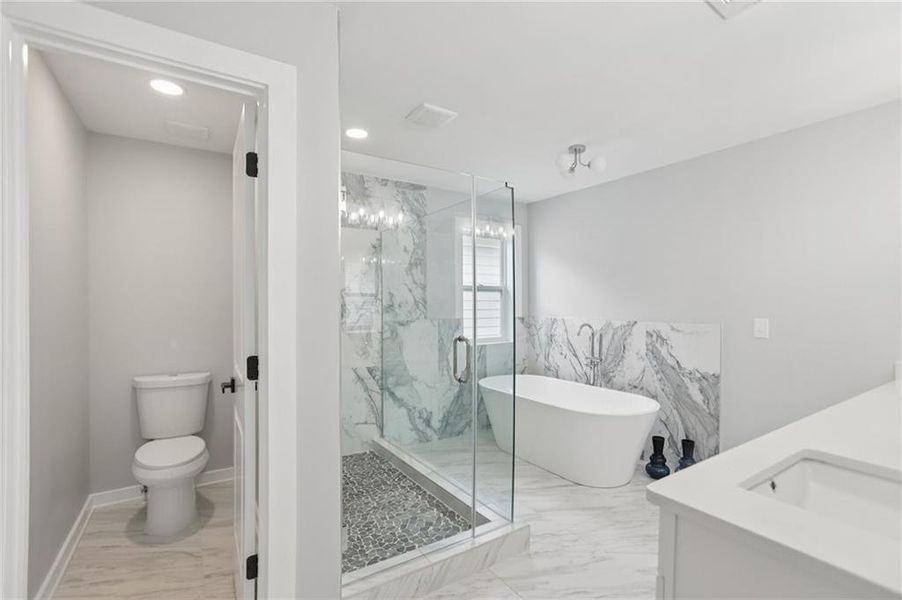 Furnished interior view inside a new home in , Hapeville (Image 12).