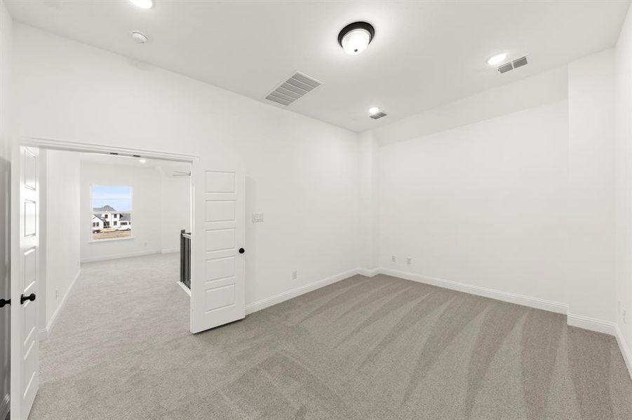 20. 3103 Bexar - Media