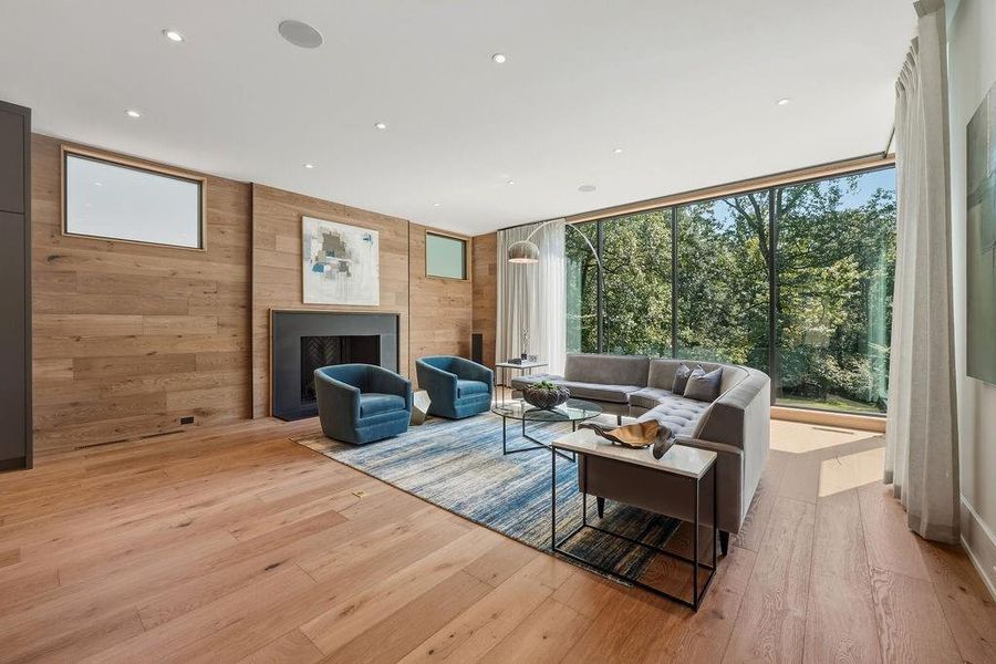 Furnished interior view inside a new home in , Atlanta (Image 49).