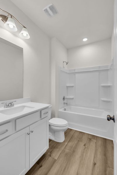 Furnished interior view inside a new home in Hampshire Hills, Columbia (Image 16).