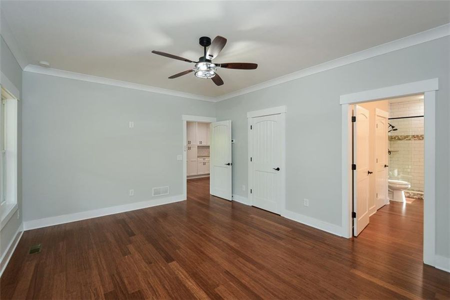 Spacious, unfurnished interior of a new home in , Ellijay (Image 30).