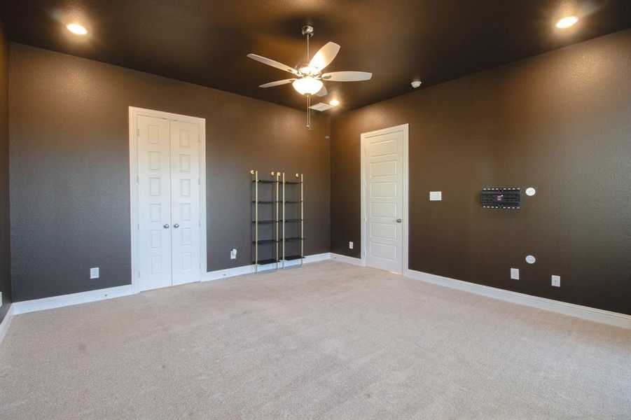 Spacious, unfurnished interior of a new home in M3 Ranch Phase 1, Mansfield (Image 31).