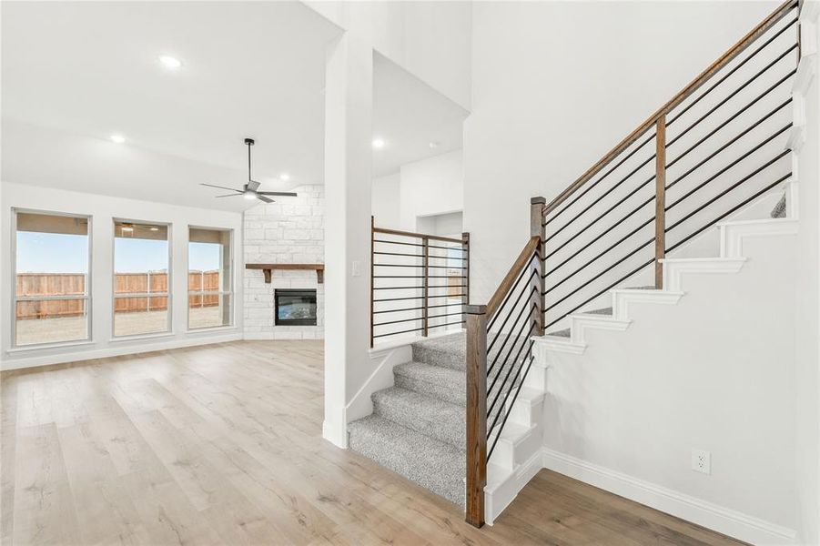 Spacious, unfurnished interior of a new home in Stone River Glen, Royse City (Image 37).