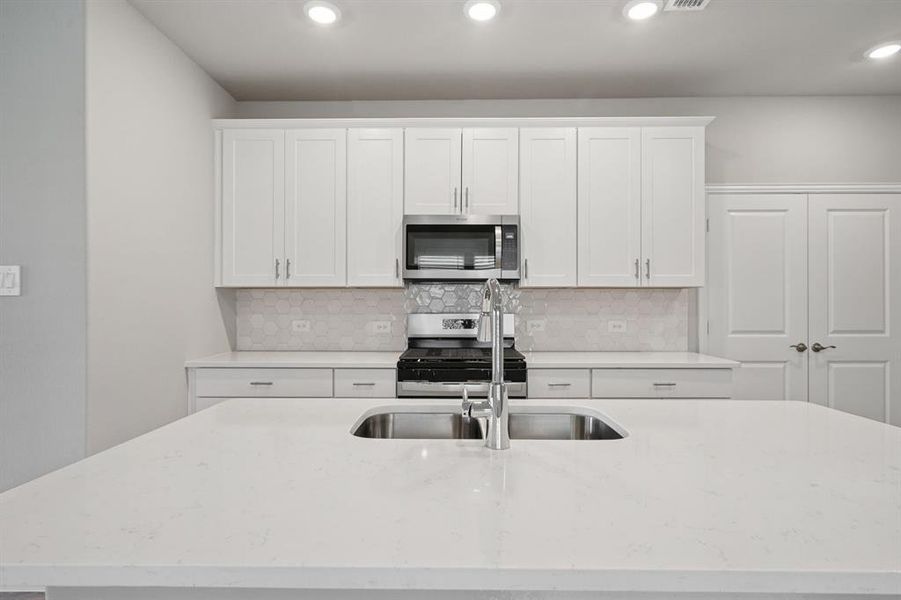 Photo is not of the actual home, but is an inspirational photo of builder’s model home and may depict options, furnishings, and/or decorator features that are not included.