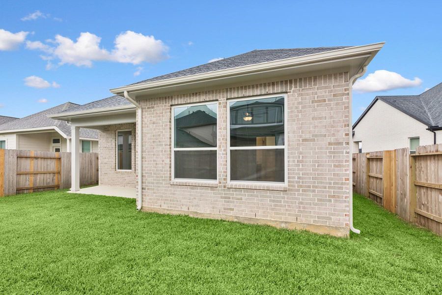 Welcome to The Brasswell by David Weekley Homes. Move-In-Ready Now! Welcome to The Brasswell by David Weekley Homes. Move-In-Ready Now!