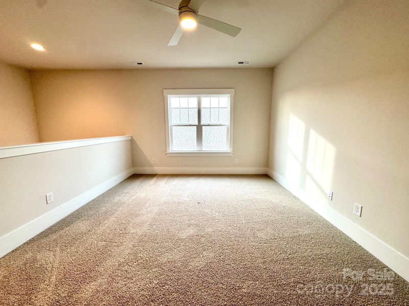 Spacious, unfurnished interior of a new home in Cumberland, Concord (Image 17).