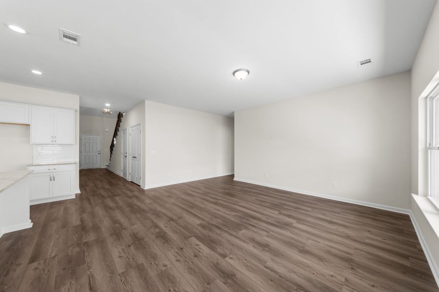 Spacious, unfurnished interior of a new home in Belair East, Statesboro (Image 17).
