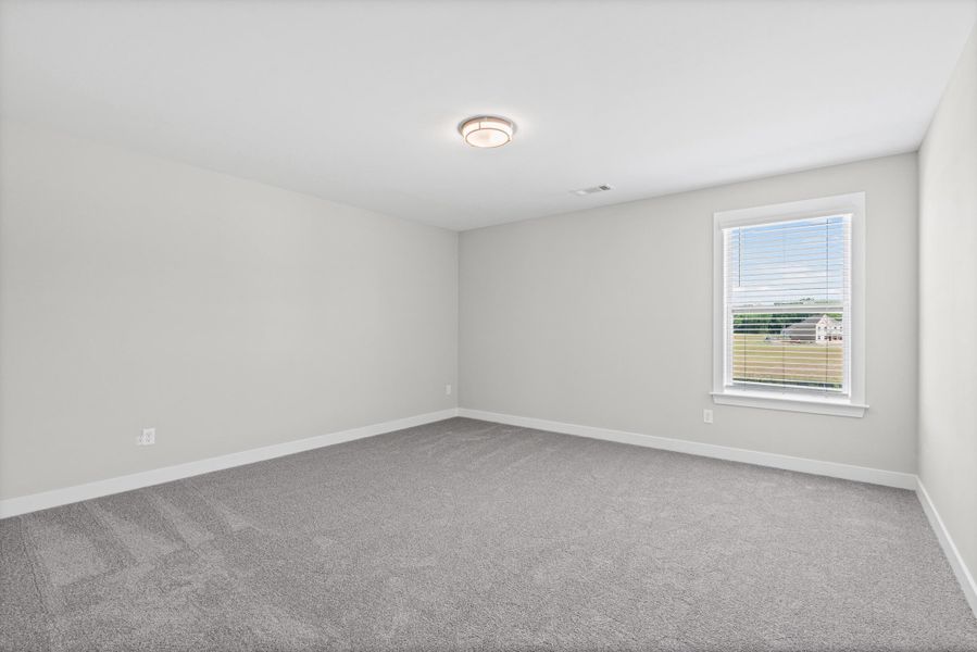 Spacious, unfurnished interior of a new home in Lockwood, Collierville (Image 27).