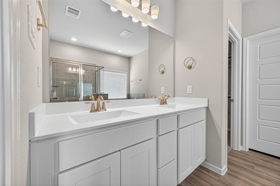 Furnished interior view inside a new home in Cypress Green, Hockley (Image 16).